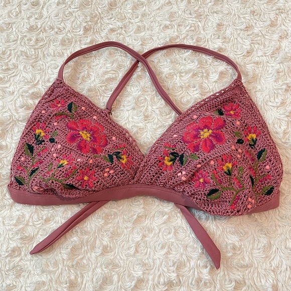 Time and Tru Other - Boho Hippie Crocheted Style Floral Embroidered Bikini Top Sz L